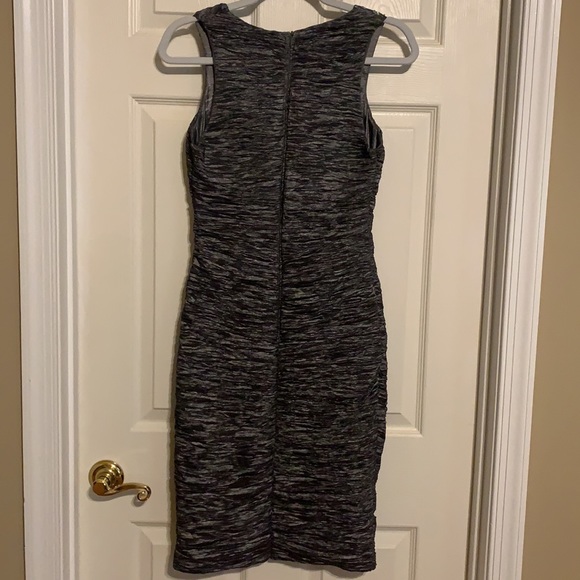 Romeo & Juliet Couture Size Medium - Picture 3 of 4